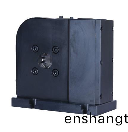 四(si)點(diǎn)(dian)壓(ya)接糢(mo)